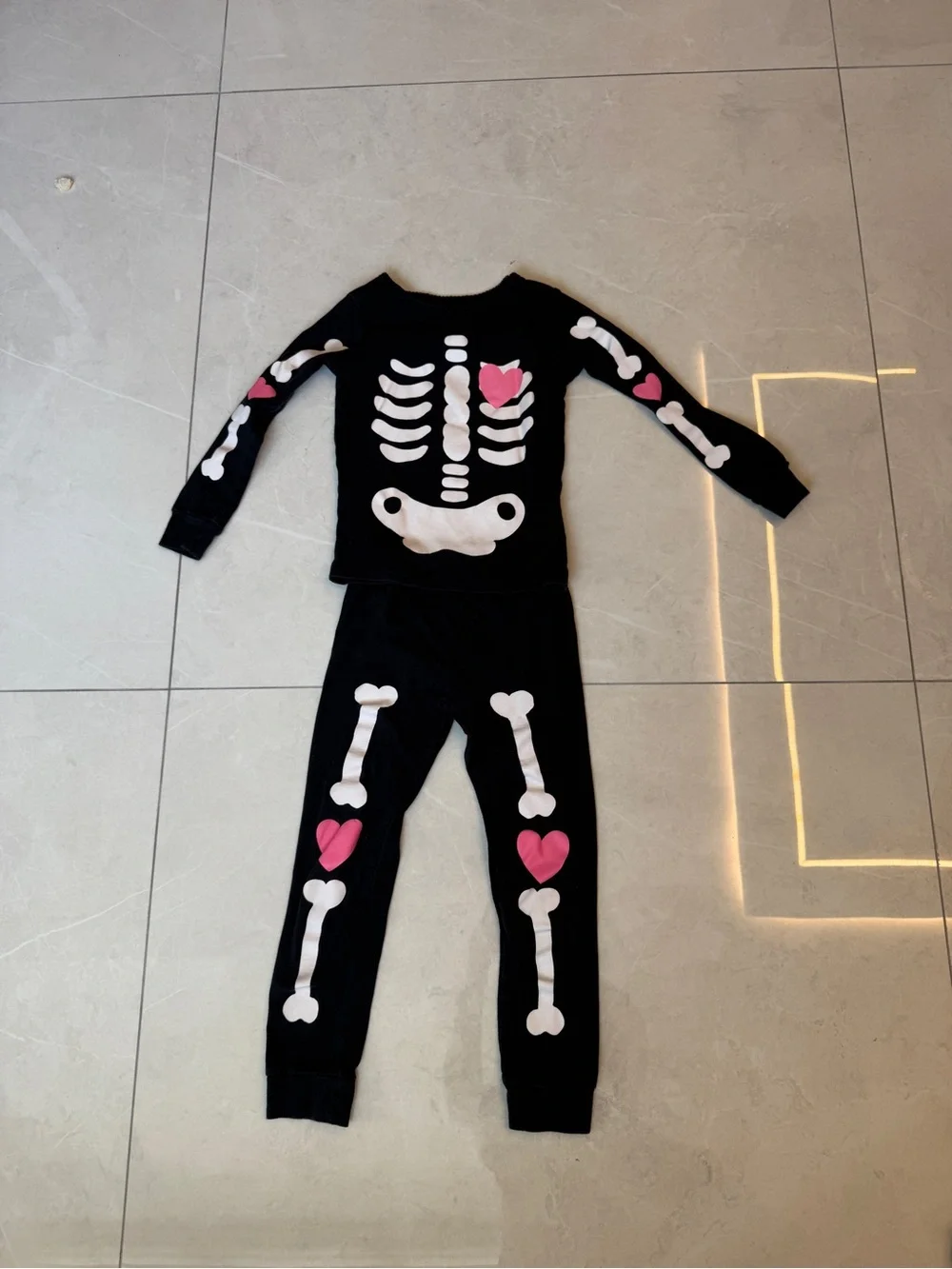 Carter's Glow-in-the-Dark Skeleton Pajama Set